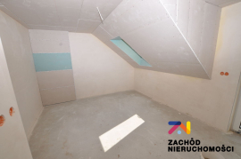 Atrakcyjny Bliźniak z dużą działką
